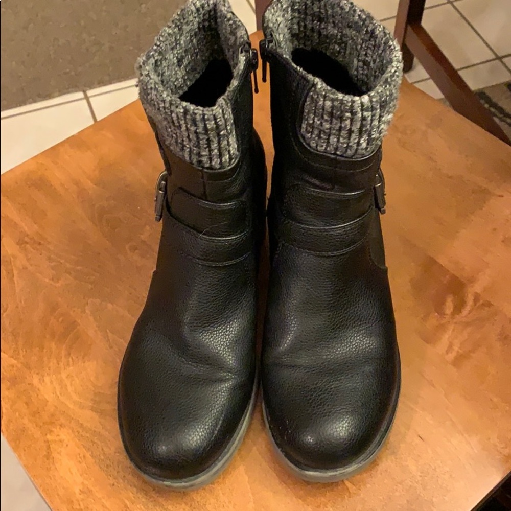 Baretrap boots